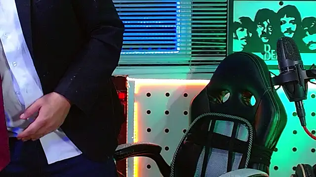 Godofcumxxx webcam