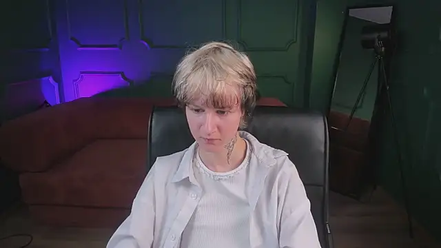 Senpai_Sins webcam