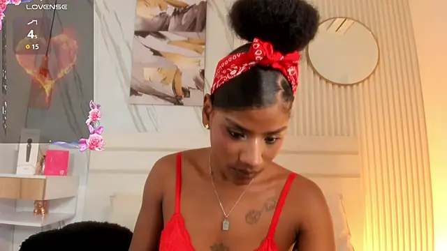 Afro_Luna webcam