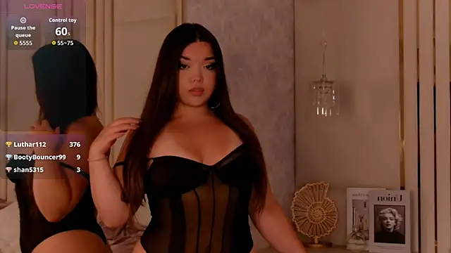 NaomiAster webcam