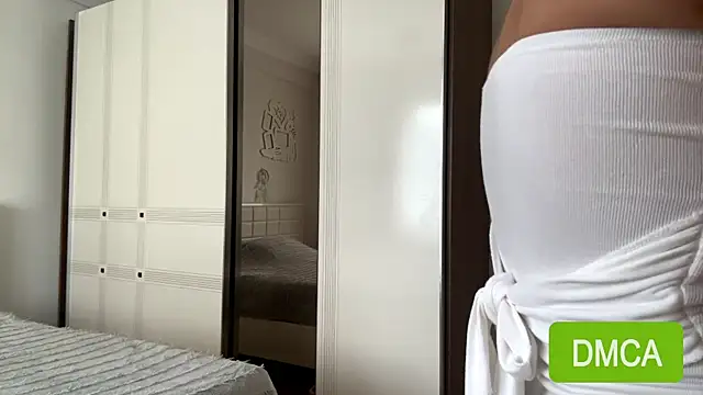 JuliaPierce webcam