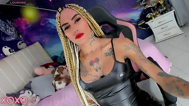 Nella_Dolls webcam