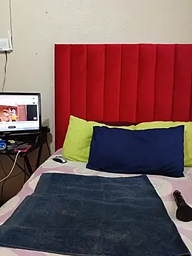 FreakyAngel3X webcam