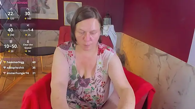KellyPerfection webcam