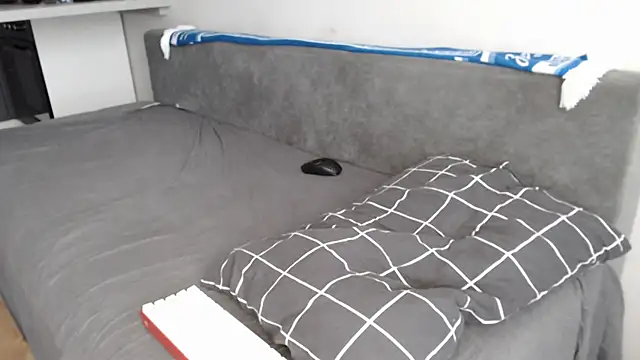 Student_Oliver webcam