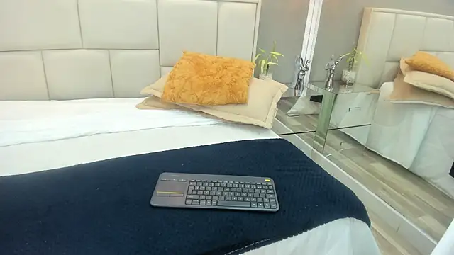 Charlie___Musk webcam