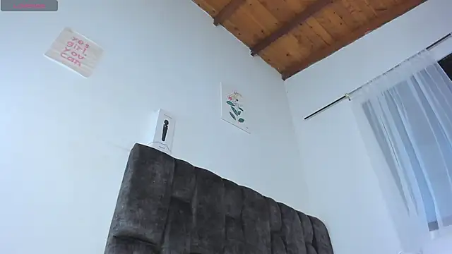 kyany__ live webcam
