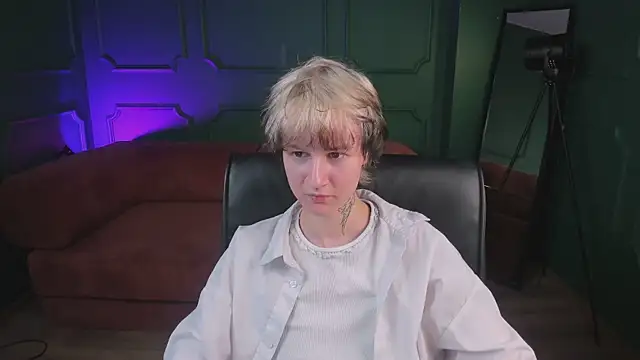 Senpai_Sins webcam