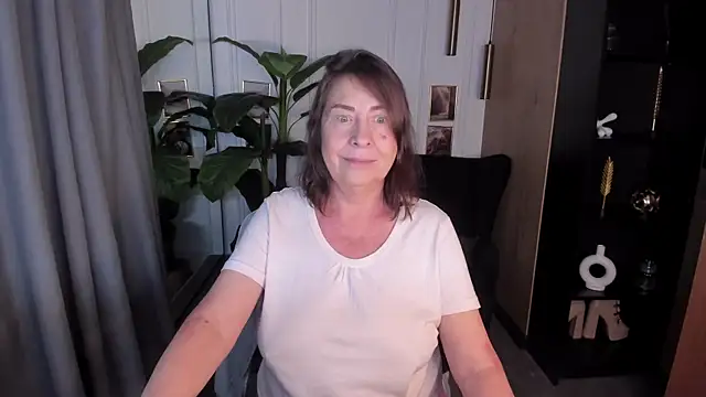 LindaPassionate webcam