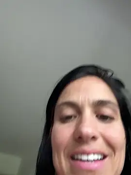 LaPetiteKim live sex cam