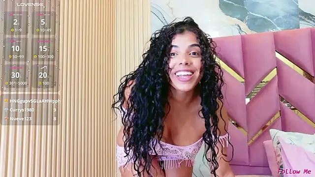 hotiergirl live cam on StripChat