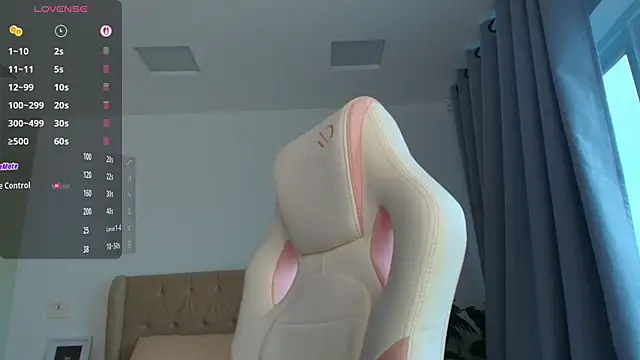 skinny_alice - Skinny_Alice's free webcam - UK Sex Cams