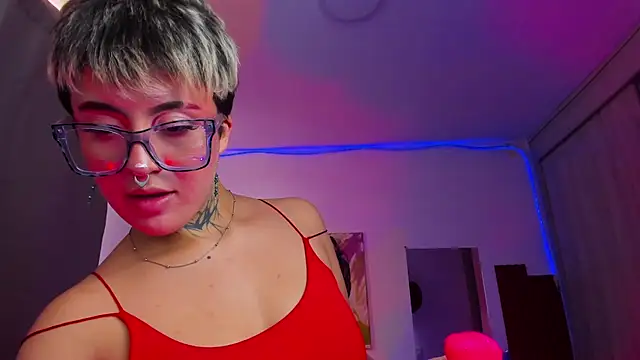 Rebeka-baker webcam