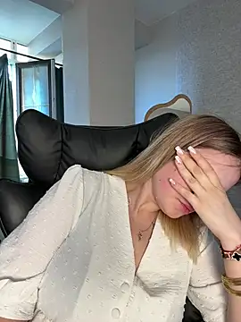KimEvanss webcam