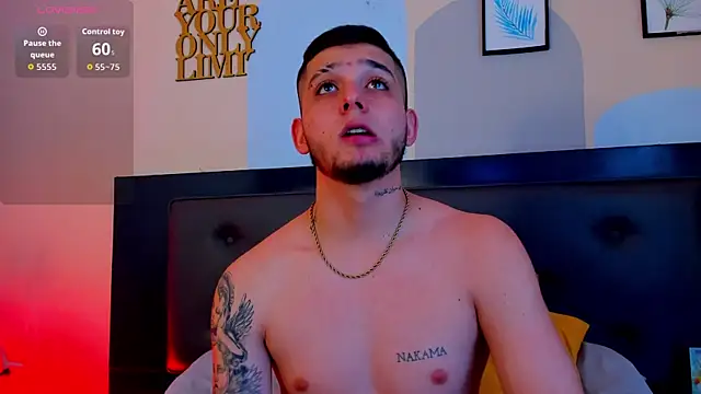 Boy_Mathew webcam