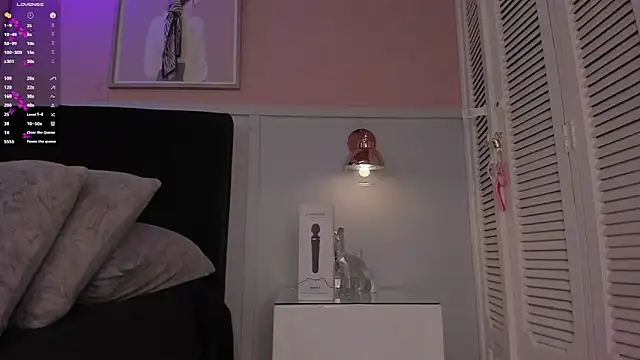 elodie_walker webcam