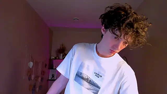 lukesweet (M young) - dildo >.<