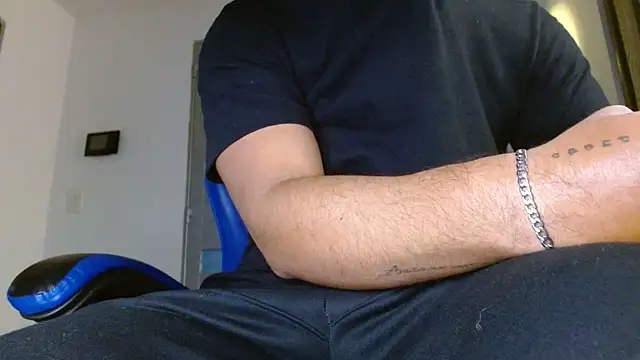 SexyBoy-Bigclit webcam