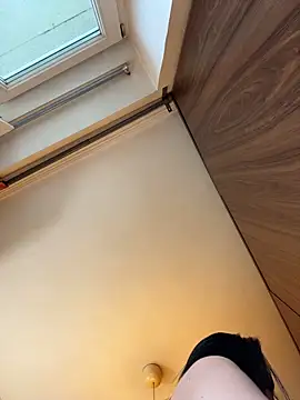 Hotmomcheckk_ webcam