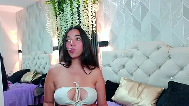 Zaira_bonny webcam