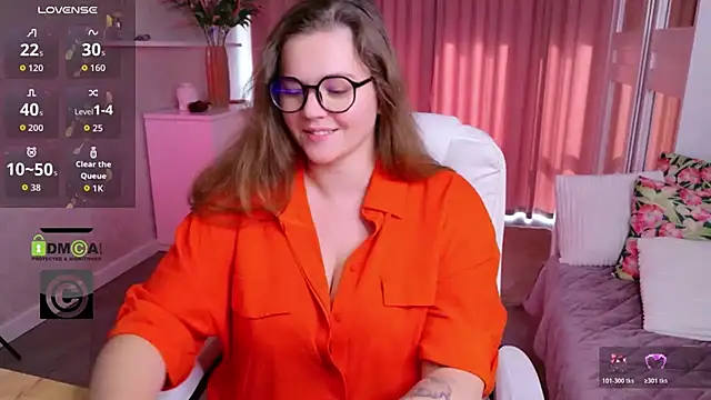 KellyKleine webcam