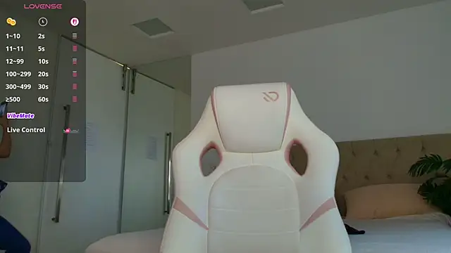 Skinny_Alice webcam