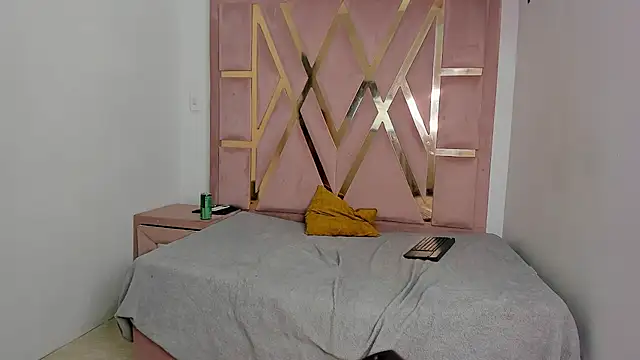Kattyasm webcam