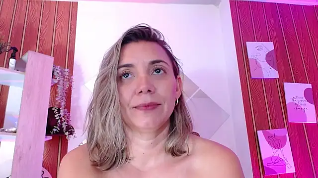 milfsecret69 webcam