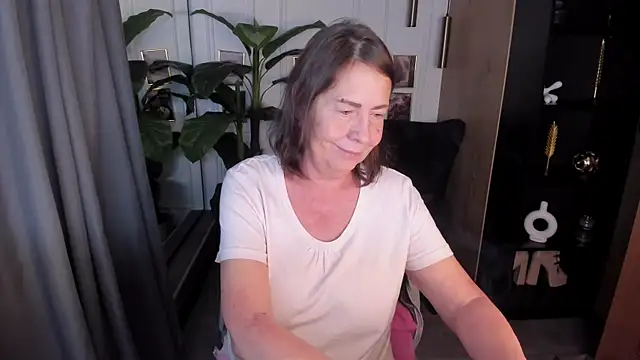 LindaPassionate webcam