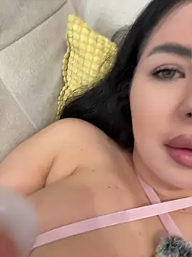 DaianaKimberly webcam