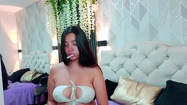 Zaira_bonny webcam