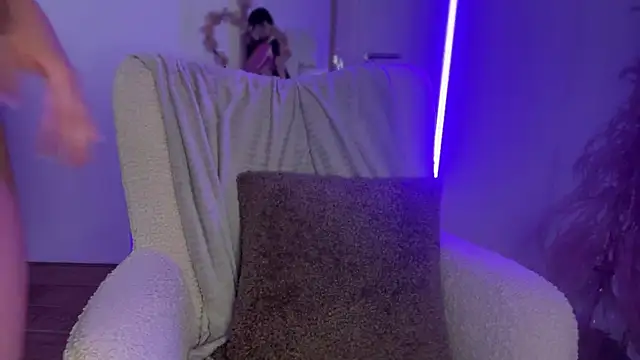 MewDoll webcam