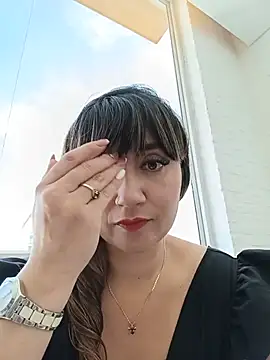 random live chat Tata Sanz 