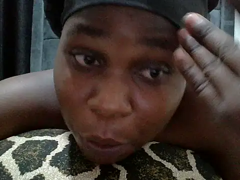yummyychocolate_ webcam