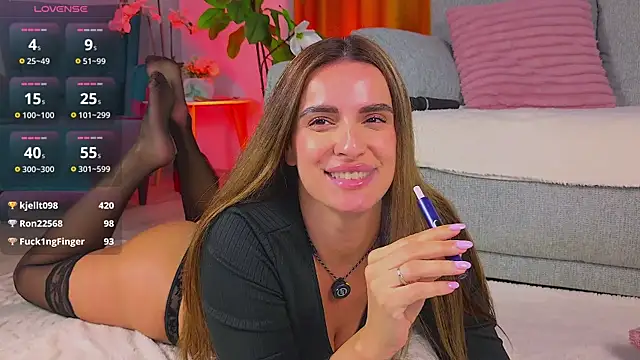 SereneRhodes live cam on StripChat