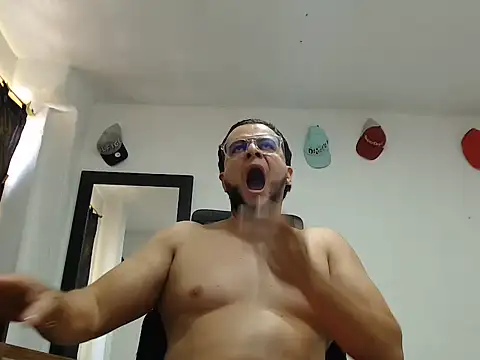 cloudsxxx webcam