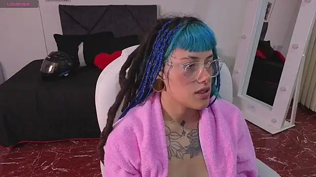 _sharlotte777 webcam