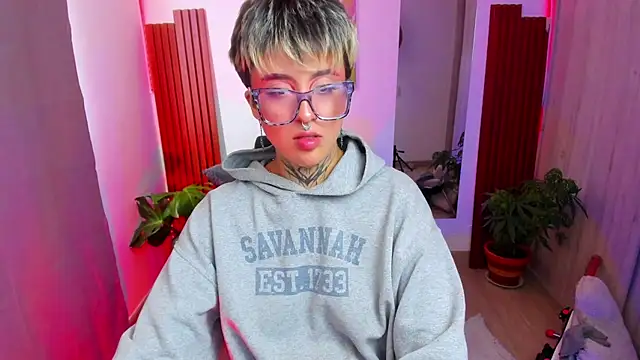 Rebeka-baker webcam