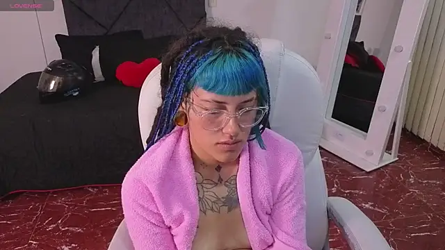 _sharlotte777 webcam