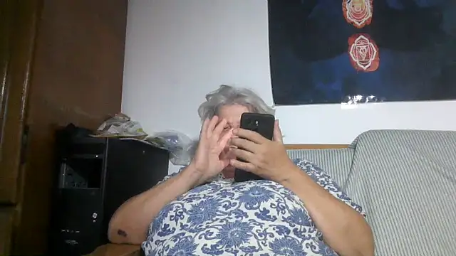ExquisiteMature webcam