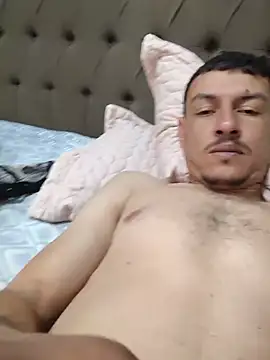 jhomgostosomg webcam