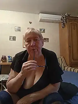Molli1408 webcam