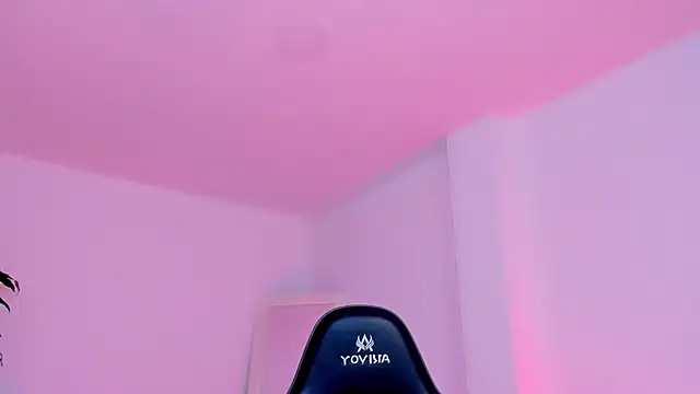 sophierooy22 webcam