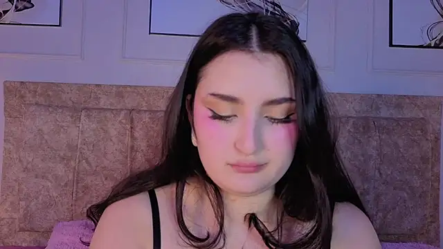 zoe_moon__ webcam