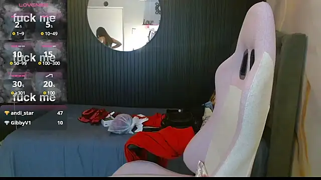 naomis_36 webcam
