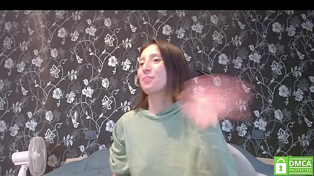 Sophi_Cute webcam