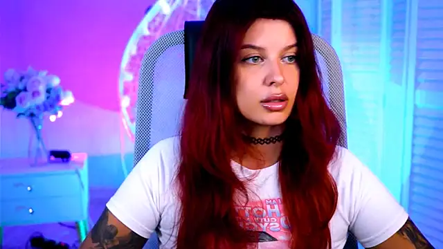 NicoleMun webcam