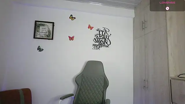 Nala_j8 webcam