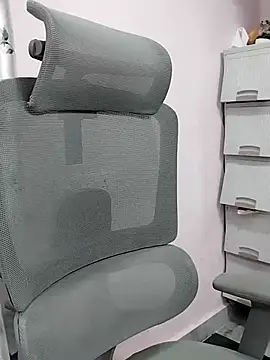 Lucky_077777 webcam