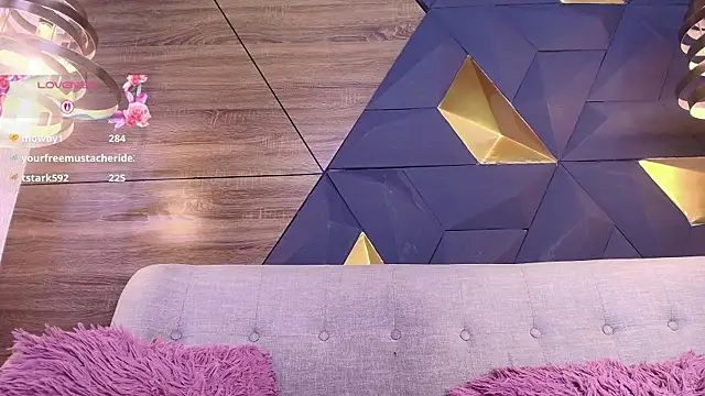 ly_lulu webcam